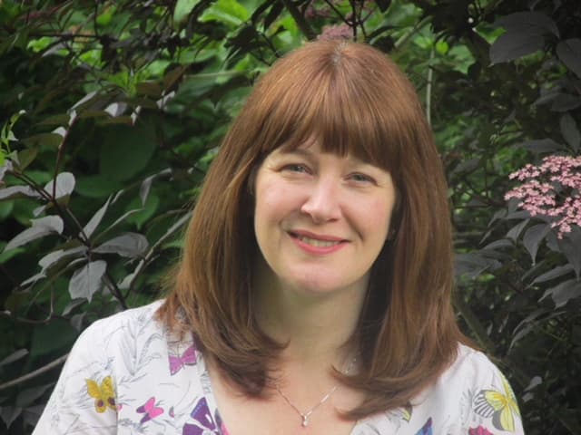 Portrait: Emma Davies