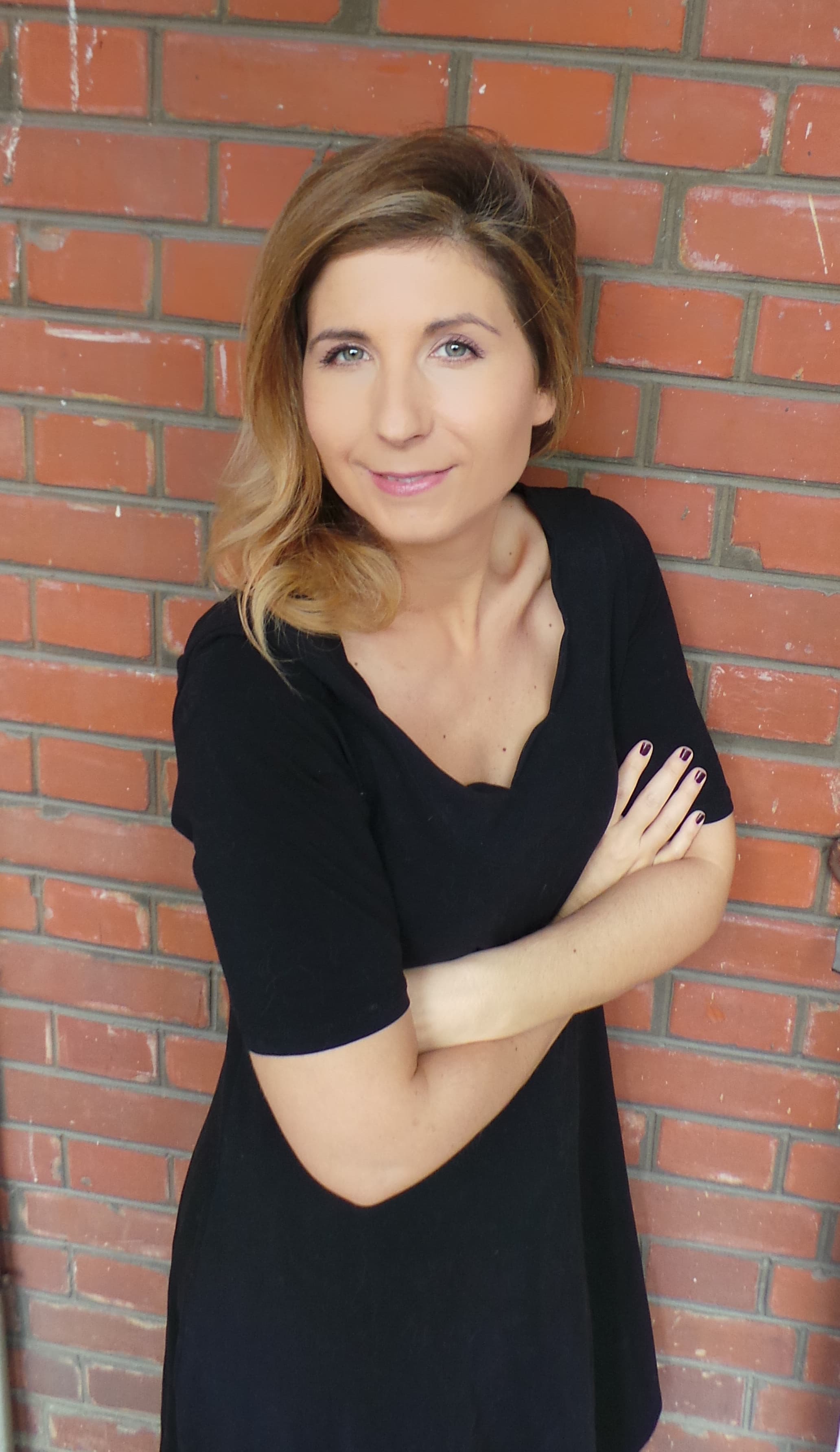 Portrait: Zoe Brisby