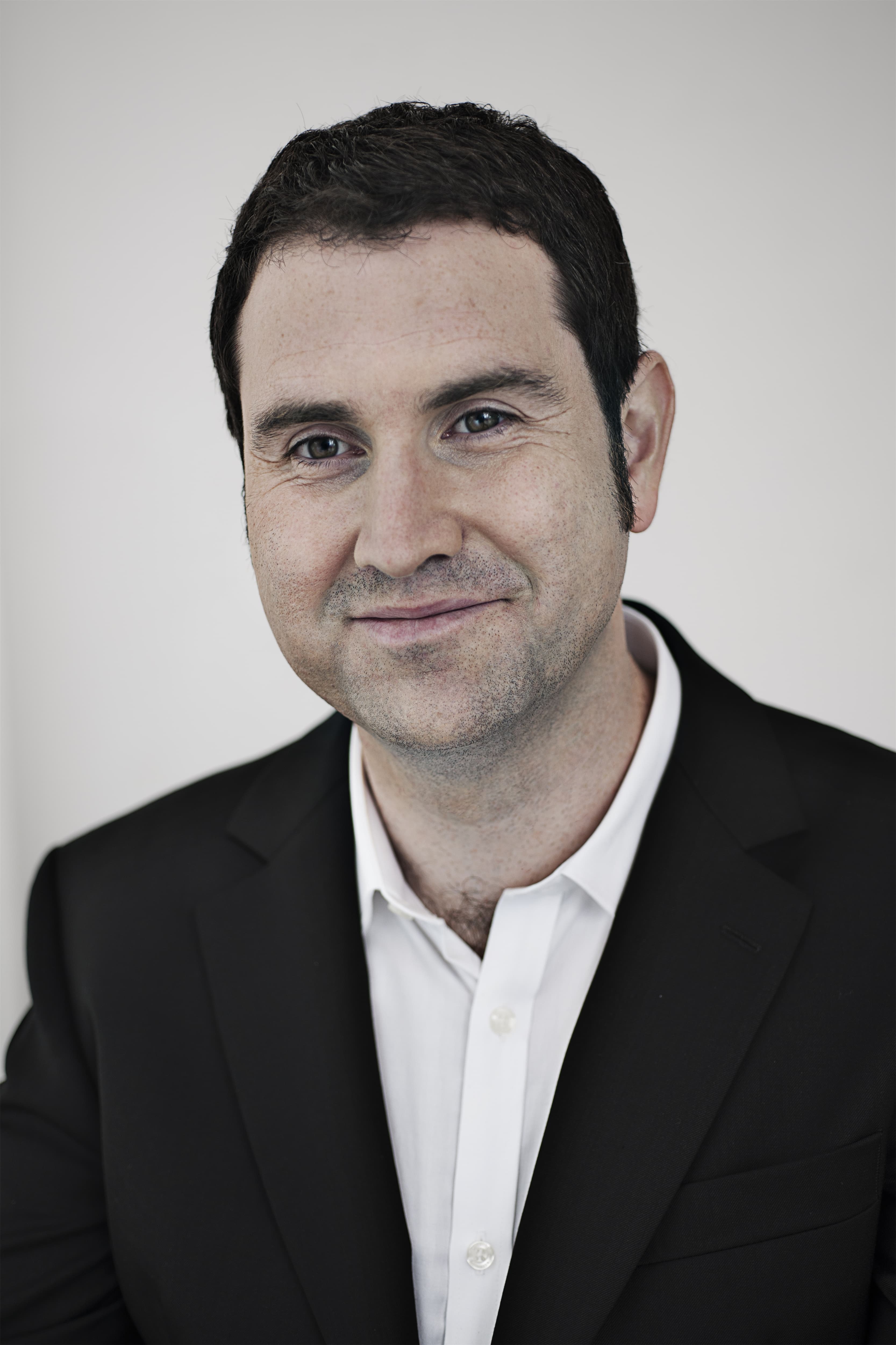 Portrait: Alex Knight