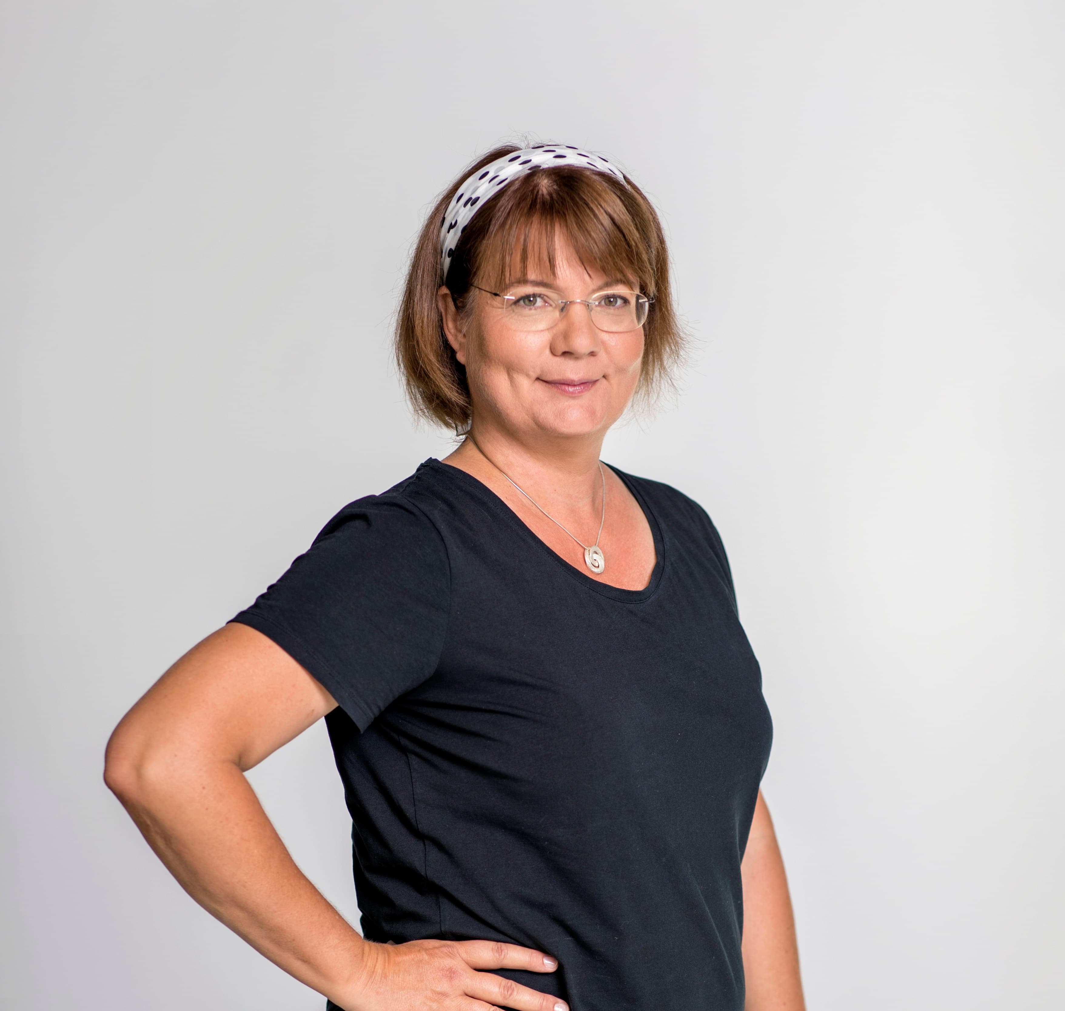 Portrait: Mara Andeck